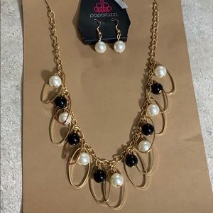 Paparazzi necklace with matching earrings